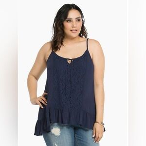 Torrid Navy Blue Ink Gauze Lace Crochet Panel Sharkbite Hem Camisole